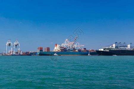 全球的海运集装箱货物流进出口业务和工服国际商贸易运输集装箱货船